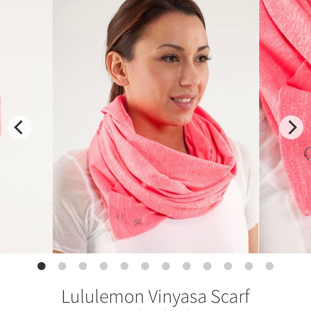Lululemon Vinyasa Scarf (snap scarf)